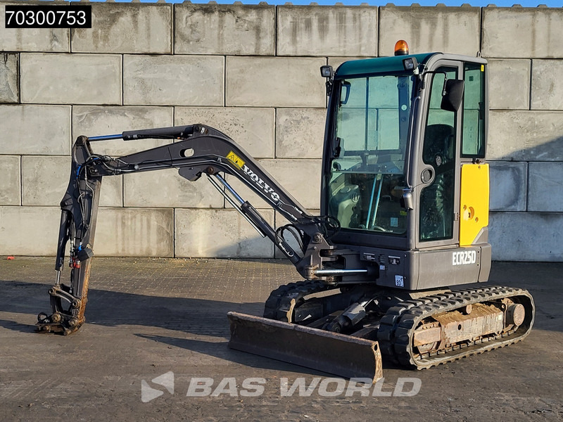 Volvo ECR25 D - Minigraafmachine: afbeelding 2 Volvo ECR25 D - Minigraafmachine: afbeelding 2