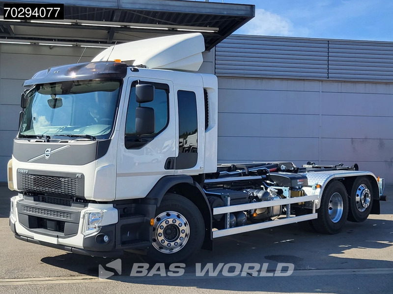 Volvo FE 320 6X2 NEW HIAB 21Tons Abrollkipper Lift+Lenkachse Automatic Euro 6 - Haakarmsysteem vrachtwagen: afbeelding 3 Volvo FE 320 6X2 NEW HIAB 21Tons Abrollkipper Lift+Lenkachse Automatic Euro 6 - Haakarmsysteem vrachtwagen: afbeelding 3