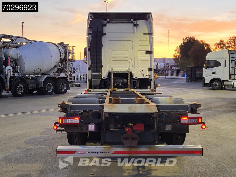 Volvo FH 540 6X2 Lift+Steering Axle ACC Automatic Retarder Euro 6 - Containertransporter/ Wissellaadbak vrachtwagen: afbeelding 3 Volvo FH 540 6X2 Lift+Steering Axle ACC Automatic Retarder Euro 6 - Containertransporter/ Wissellaadbak vrachtwagen: afbeelding 3