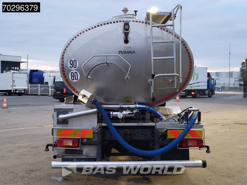 Volvo FM 330 4X2 11.500ltr Silo 2 compartments Stainless steel Automatic Xenon Navi Euro 5 - Tankwagen: afbeelding 3 Volvo FM 330 4X2 11.500ltr Silo 2 compartments Stainless steel Automatic Xenon Navi Euro 5 - Tankwagen: afbeelding 3