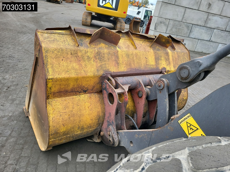 Leasing Volvo L120 E Quick Coupler Volvo L120 E Quick Coupler: afbeelding 14 Leasing Volvo L120 E Quick Coupler Volvo L120 E Quick Coupler: afbeelding 14