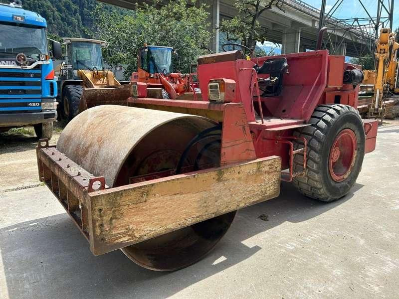 Bitelli BORA C 80 MACHINE SUISSE - Combiwals: afbeelding 2 Bitelli BORA C 80 MACHINE SUISSE - Combiwals: afbeelding 2