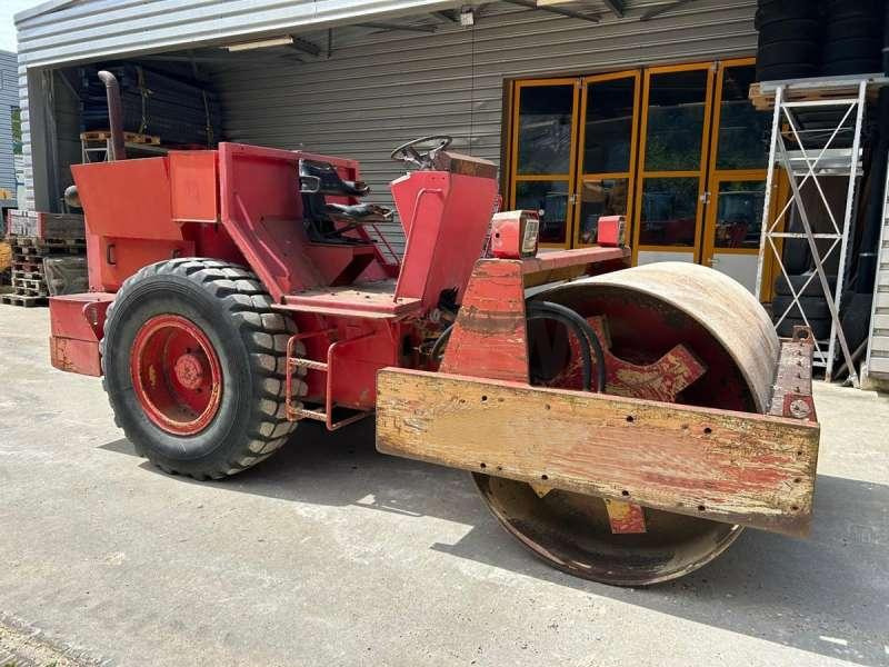 Bitelli BORA C 80 MACHINE SUISSE - Combiwals: afbeelding 1 Bitelli BORA C 80 MACHINE SUISSE - Combiwals: afbeelding 1