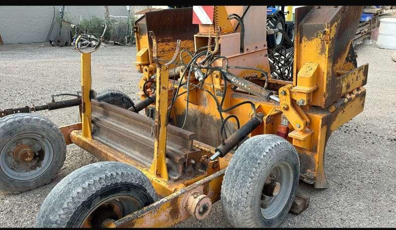 Capilla CRF-2 - Grader: afbeelding 2 Capilla CRF-2 - Grader: afbeelding 2