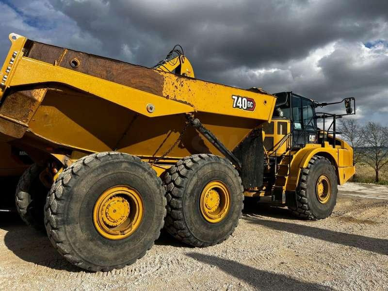 Caterpillar 740GC - Kiepwagen met knikbesturing: afbeelding 2 Caterpillar 740GC - Kiepwagen met knikbesturing: afbeelding 2