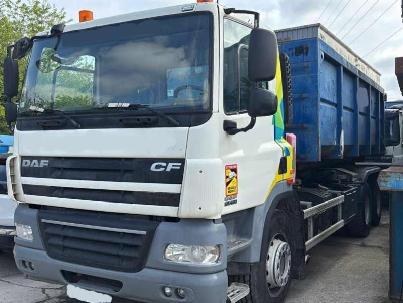 DAF CF 85.460 6X2 - Haakarmsysteem vrachtwagen: afbeelding 2 DAF CF 85.460 6X2 - Haakarmsysteem vrachtwagen: afbeelding 2