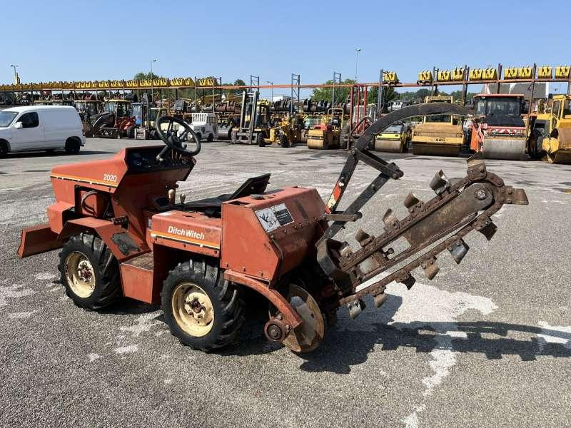 DITCH WITCH 2020K - Sleuvengraver: afbeelding 5 DITCH WITCH 2020K - Sleuvengraver: afbeelding 5