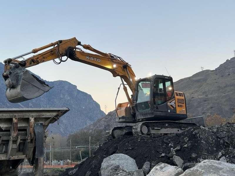 Kato HD514MR - Rupsgraafmachine: afbeelding 3 Kato HD514MR - Rupsgraafmachine: afbeelding 3