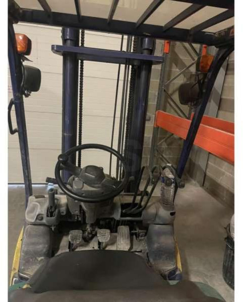 Komatsu Chariot Elevateur FD25T-14 - Diesel heftruck: afbeelding 3 Komatsu Chariot Elevateur FD25T-14 - Diesel heftruck: afbeelding 3