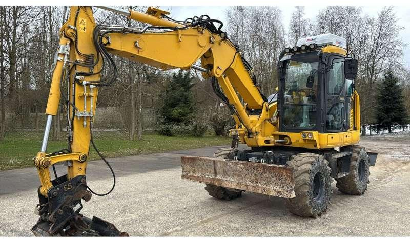 Komatsu PW98MR-11E0 - Mobiele graafmachine: afbeelding 2 Komatsu PW98MR-11E0 - Mobiele graafmachine: afbeelding 2
