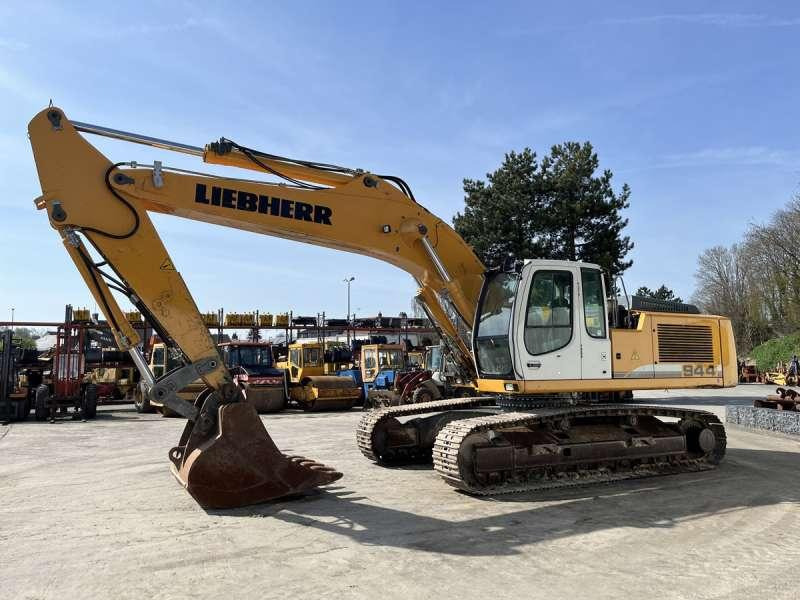 Liebherr R944C LC LITRONIC - Rupsgraafmachine: afbeelding 3 Liebherr R944C LC LITRONIC - Rupsgraafmachine: afbeelding 3