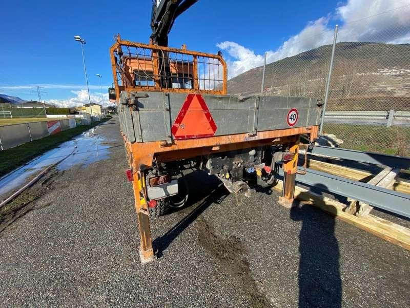 Mercedes UNIMOG U 140 MACHINE SUISSE - Kipper vrachtwagen: afbeelding 4 Mercedes UNIMOG U 140 MACHINE SUISSE - Kipper vrachtwagen: afbeelding 4