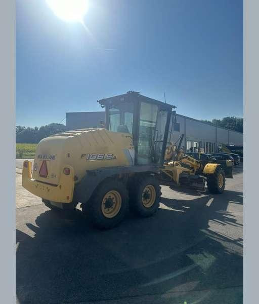New Holland F106.6A 6X6 MACHINE SUISSE - Grader: afbeelding 5 New Holland F106.6A 6X6 MACHINE SUISSE - Grader: afbeelding 5