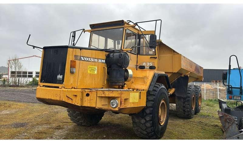 Volvo A35 6X6 - Kiepwagen met knikbesturing: afbeelding 1 Volvo A35 6X6 - Kiepwagen met knikbesturing: afbeelding 1