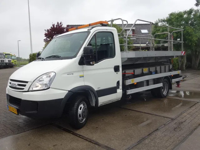 Iveco Daily 40C15 SKY WORKER PLATFORM - Bedrijfswagen: afbeelding 2 Iveco Daily 40C15 SKY WORKER PLATFORM - Bedrijfswagen: afbeelding 2