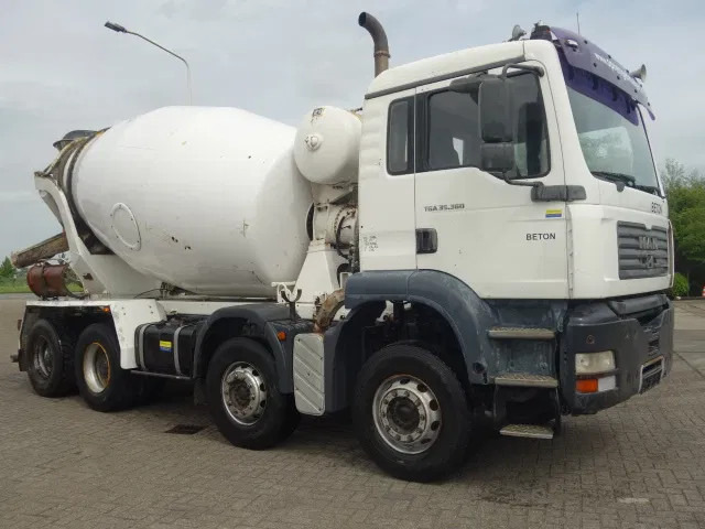MAN TGA 35.360 8X4 MIXER STEEL SPRINGS BIG AXELS MANUAL FEUL POMP - Betonmixer: afbeelding 1 MAN TGA 35.360 8X4 MIXER STEEL SPRINGS BIG AXELS MANUAL FEUL POMP - Betonmixer: afbeelding 1