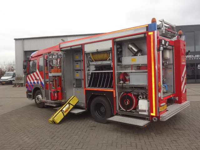 Brandweerwagen Mercedes-Benz Atego 1426 ZIEGLER 2000 LITER EURO 5: afbeelding 10 Brandweerwagen Mercedes-Benz Atego 1426 ZIEGLER 2000 LITER EURO 5: afbeelding 10
