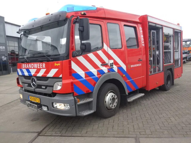 Brandweerwagen Mercedes-Benz Atego 1426 ZIEGLER 2000 LITER EURO 5: afbeelding 6 Brandweerwagen Mercedes-Benz Atego 1426 ZIEGLER 2000 LITER EURO 5: afbeelding 6