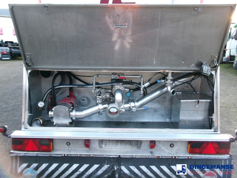 Feldbinder Chemical tank inox 33.5 m3 / 1 comp + pump - Tankoplegger: afbeelding 5 Feldbinder Chemical tank inox 33.5 m3 / 1 comp + pump - Tankoplegger: afbeelding 5
