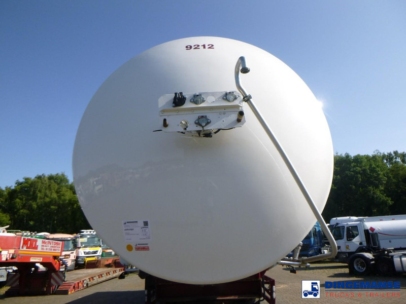 Feldbinder Food tank inox 30 m3 / 1 comp - Tankoplegger: afbeelding 5 Feldbinder Food tank inox 30 m3 / 1 comp - Tankoplegger: afbeelding 5