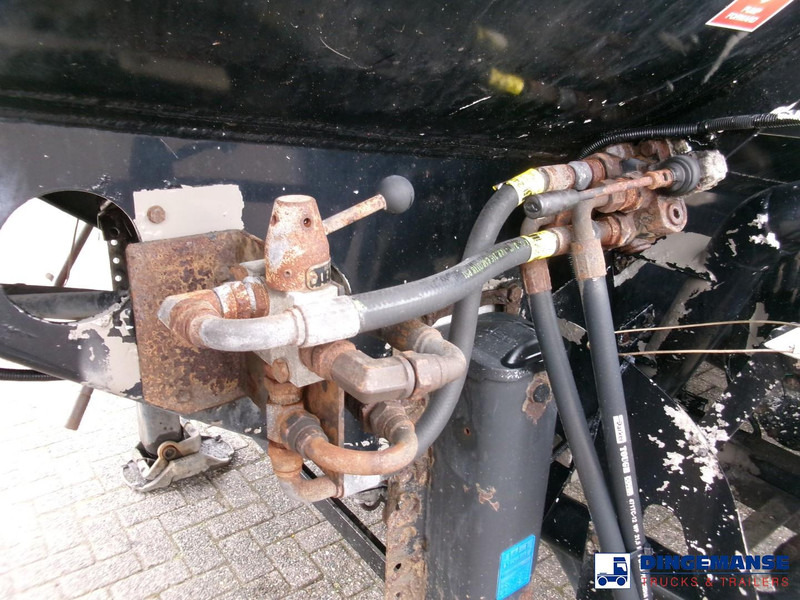 Leasing Heil / Thompson Heavy oil tank alu 34.2 m3 / 1 comp + pump Heil / Thompson Heavy oil tank alu 34.2 m3 / 1 comp + pump: afbeelding 11 Leasing Heil / Thompson Heavy oil tank alu 34.2 m3 / 1 comp + pump Heil / Thompson Heavy oil tank alu 34.2 m3 / 1 comp + pump: afbeelding 11