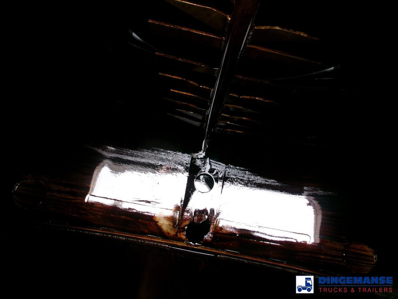 Leasing Heil / Thompson Heavy oil tank alu 34.2 m3 / 1 comp + pump Heil / Thompson Heavy oil tank alu 34.2 m3 / 1 comp + pump: afbeelding 20 Leasing Heil / Thompson Heavy oil tank alu 34.2 m3 / 1 comp + pump Heil / Thompson Heavy oil tank alu 34.2 m3 / 1 comp + pump: afbeelding 20