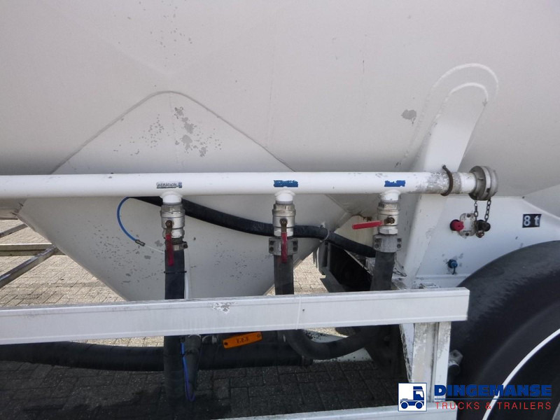 Heil / ZVVZ Powder tank alu 40 m3 / 1 comp - Tankoplegger: afbeelding 5 Heil / ZVVZ Powder tank alu 40 m3 / 1 comp - Tankoplegger: afbeelding 5