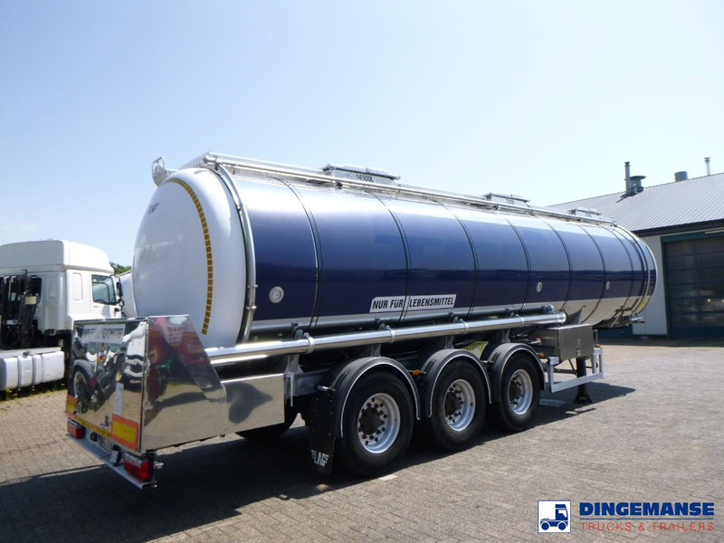 LAG Food tank inox 32 m3 / 3 comp + pump - Tankoplegger: afbeelding 4 LAG Food tank inox 32 m3 / 3 comp + pump - Tankoplegger: afbeelding 4