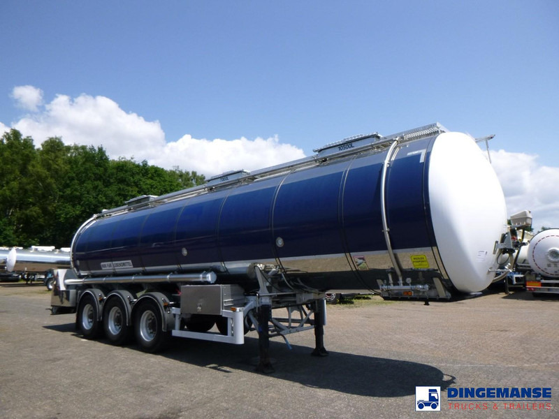 LAG Food tank inox 32 m3 / 3 comp + pump - Tankoplegger: afbeelding 2 LAG Food tank inox 32 m3 / 3 comp + pump - Tankoplegger: afbeelding 2