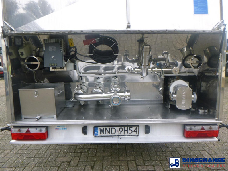 LAG Food tank inox 32 m3 / 3 comp + pump - Tankoplegger: afbeelding 5 LAG Food tank inox 32 m3 / 3 comp + pump - Tankoplegger: afbeelding 5