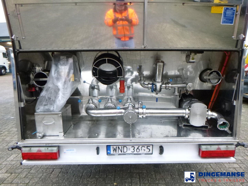 Tankoplegger LAG Food tank inox 32 m3 / 3 comp + pump: afbeelding 10 Tankoplegger LAG Food tank inox 32 m3 / 3 comp + pump: afbeelding 10