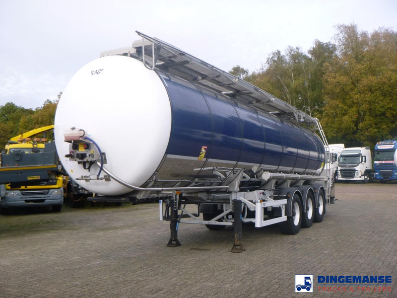 LAG Food tank inox 32 m3 / 3 comp + pump - Tankoplegger: afbeelding 1 LAG Food tank inox 32 m3 / 3 comp + pump - Tankoplegger: afbeelding 1
