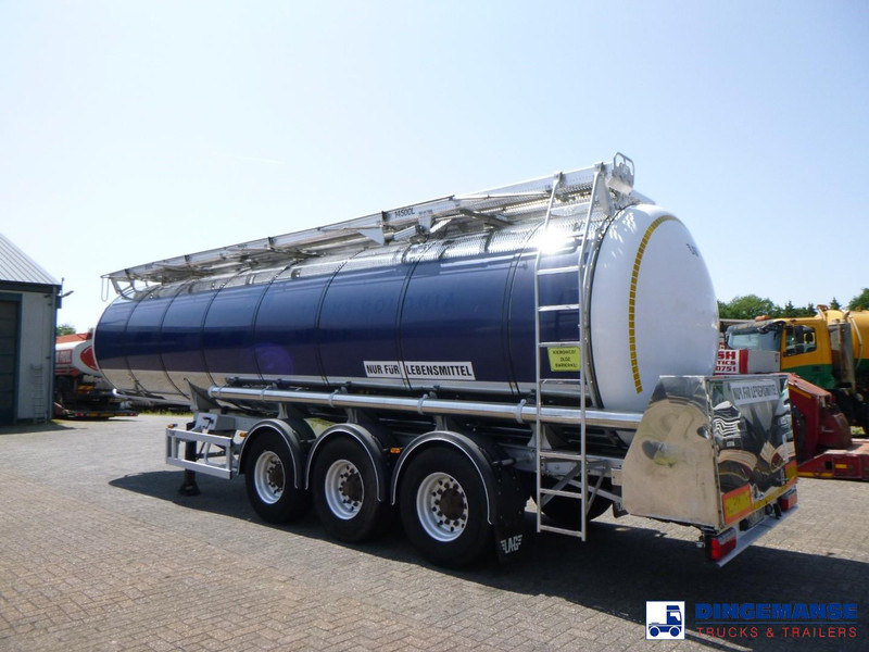 LAG Food tank inox 32 m3 / 3 comp + pump - Tankoplegger: afbeelding 3 LAG Food tank inox 32 m3 / 3 comp + pump - Tankoplegger: afbeelding 3