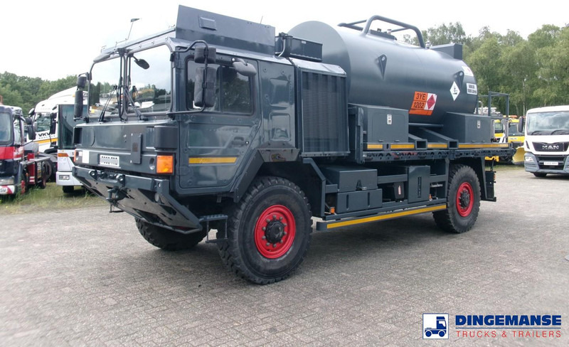 MAN HX 18.330 4X4 RHD fuel tank 5.5 m3 - Tankwagen: afbeelding 1 MAN HX 18.330 4X4 RHD fuel tank 5.5 m3 - Tankwagen: afbeelding 1