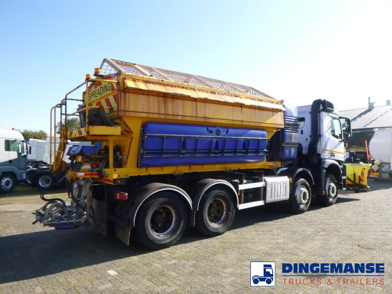Mercedes-Benz Arocs 3240 8x4 RHD Schmidt snow plough / gritter - Sneeuwruimer: afbeelding 4 Mercedes-Benz Arocs 3240 8x4 RHD Schmidt snow plough / gritter - Sneeuwruimer: afbeelding 4
