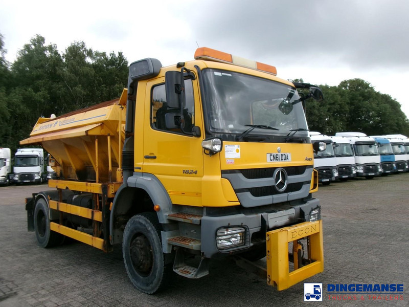 Mercedes-Benz Axor 1824 4x4 RHD salt spreader / gritter - Sneeuwruimer: afbeelding 2 Mercedes-Benz Axor 1824 4x4 RHD salt spreader / gritter - Sneeuwruimer: afbeelding 2