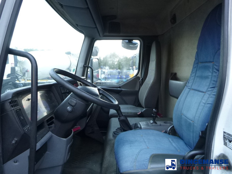 Interieur foto 1: Schuifzeilen vrachtwagen Renault Midlum 180 dci 4x2 curtain sider