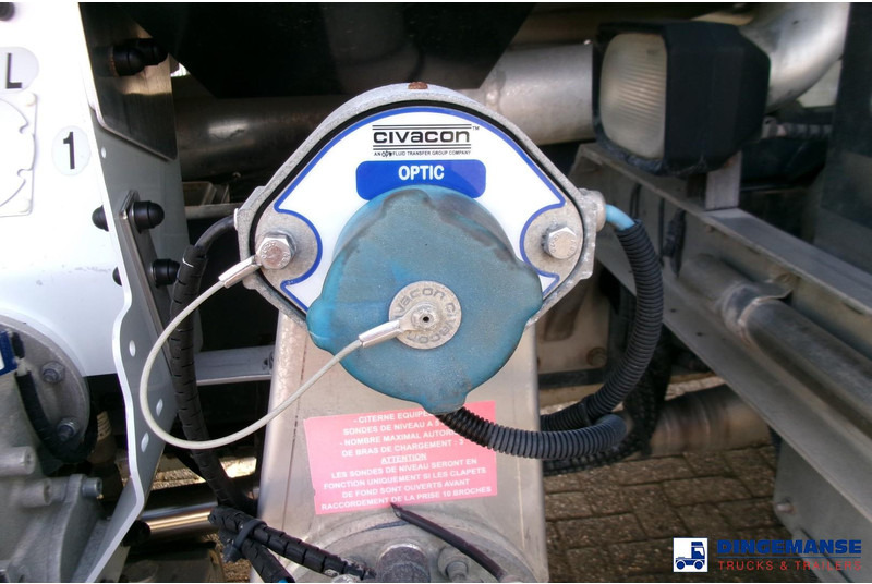 Tankwagen Renault Premium 300 4x2 fuel tank 14.2 m3 / 4 comp: afbeelding 13 Tankwagen Renault Premium 300 4x2 fuel tank 14.2 m3 / 4 comp: afbeelding 13