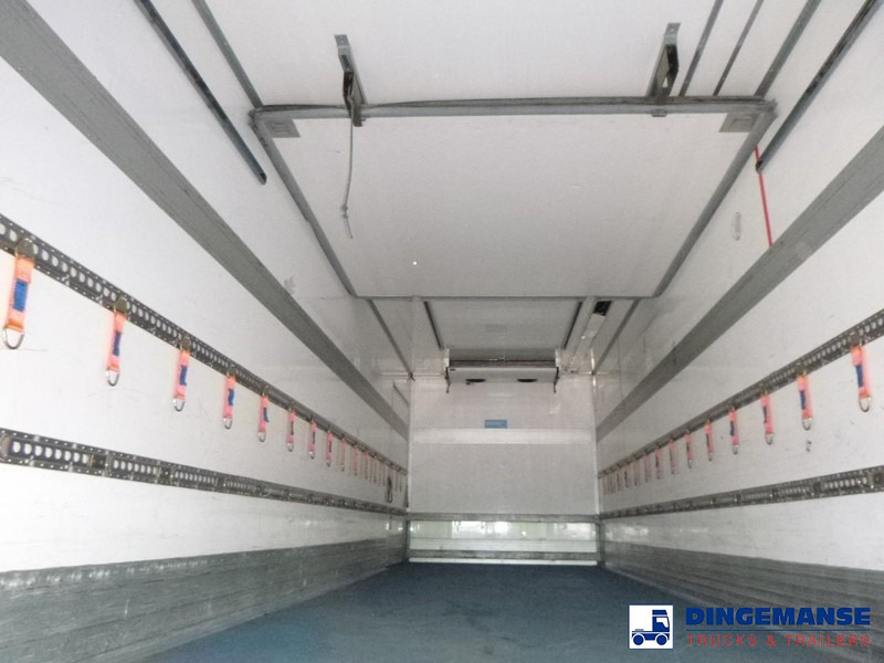 Koelwagen vrachtwagen Renault Premium 370 dxi 6x2 RHD Carrier Supra 950 MT frigo: afbeelding 12