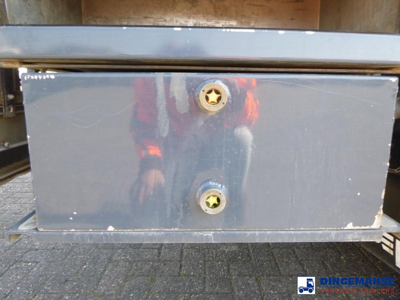 Tankwagen Scania P 420 6x2 fuel tank 20.6 m3 / 4 comp: afbeelding 12 Tankwagen Scania P 420 6x2 fuel tank 20.6 m3 / 4 comp: afbeelding 12