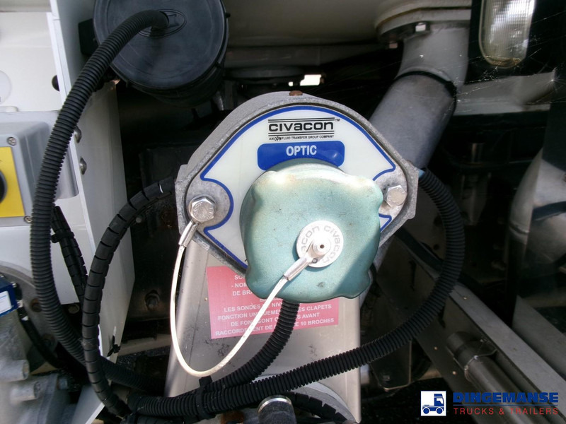 Tankwagen Volvo FE 260 4x2 dxi fuel tank 13.3 m3 / 4 comp / ADR 21-06-2024: afbeelding 14