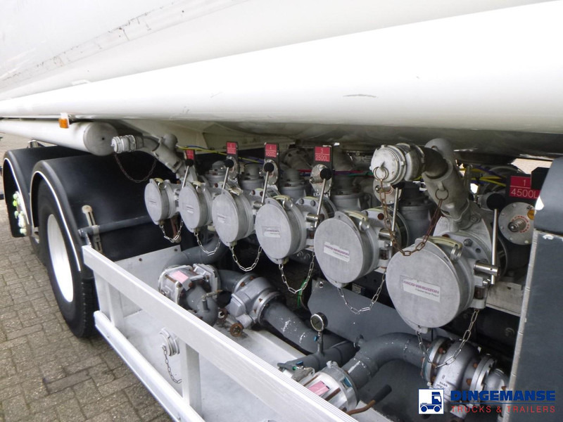 Volvo FE 340 6x2 fuel tank 22.1 m3 / 6 comp - Tankwagen: afbeelding 5 Volvo FE 340 6x2 fuel tank 22.1 m3 / 6 comp - Tankwagen: afbeelding 5