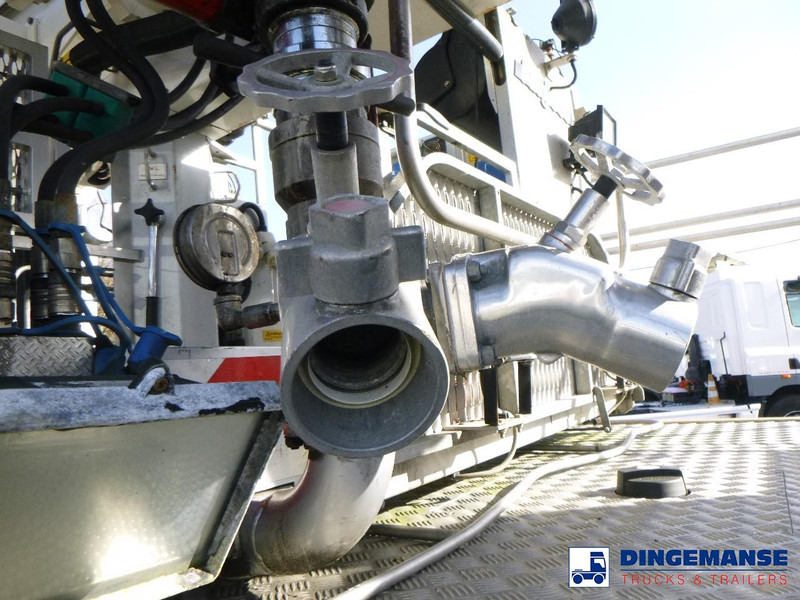 Leasing Volvo FM12 6x4 RHD Bronto Skylift F32HDT Angloco fire truck Volvo FM12 6x4 RHD Bronto Skylift F32HDT Angloco fire truck: afbeelding 11 Leasing Volvo FM12 6x4 RHD Bronto Skylift F32HDT Angloco fire truck Volvo FM12 6x4 RHD Bronto Skylift F32HDT Angloco fire truck: afbeelding 11