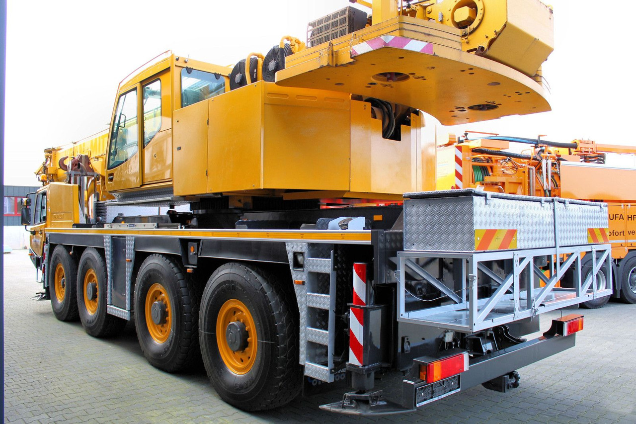 Faun Tadano FAUN ATF 90 G-4 8x6 Autokran + 20 tonnen - Kraanwagen: afbeelding 4 Faun Tadano FAUN ATF 90 G-4 8x6 Autokran + 20 tonnen - Kraanwagen: afbeelding 4