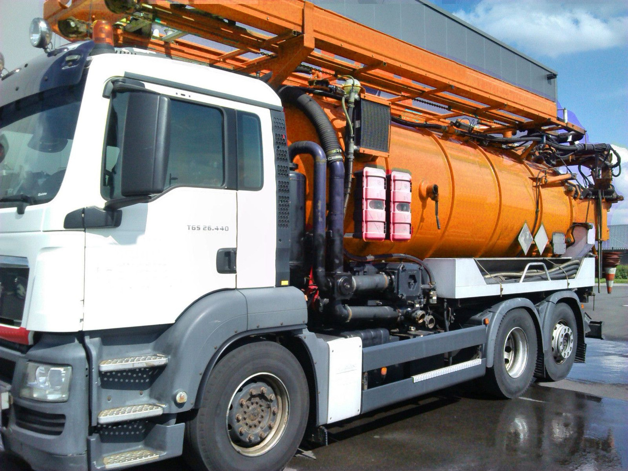 MAN TGS 26.440 6x2 Kroll 13m³ Saug u.Druck +ADR-GGVS - Vacuümwagen: afbeelding 1 MAN TGS 26.440 6x2 Kroll 13m³ Saug u.Druck +ADR-GGVS - Vacuümwagen: afbeelding 1