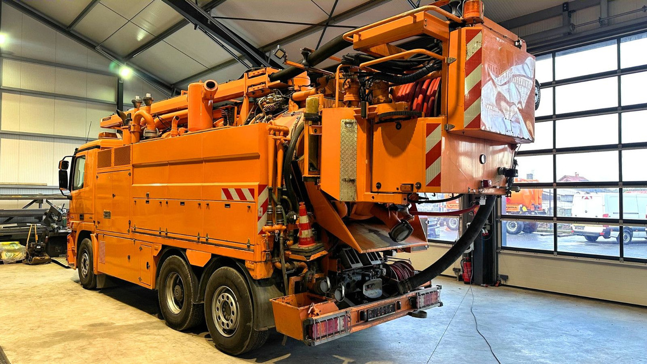Mercedes-Benz Actros 2546 Müller 13m³ Canalmaster WRG-Recyclin - Vacuümwagen: afbeelding 2 Mercedes-Benz Actros 2546 Müller 13m³ Canalmaster WRG-Recyclin - Vacuümwagen: afbeelding 2