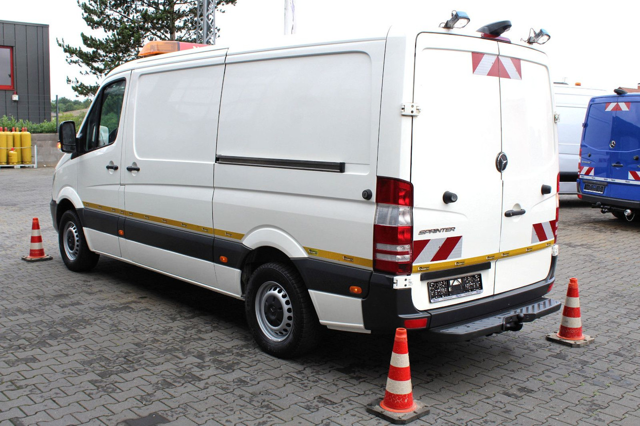 Mercedes-Benz Sprinter 316 CDI + Leistikow 1m³ HD-Spüler 3,5t - Vacuümwagen: afbeelding 3 Mercedes-Benz Sprinter 316 CDI + Leistikow 1m³ HD-Spüler 3,5t - Vacuümwagen: afbeelding 3