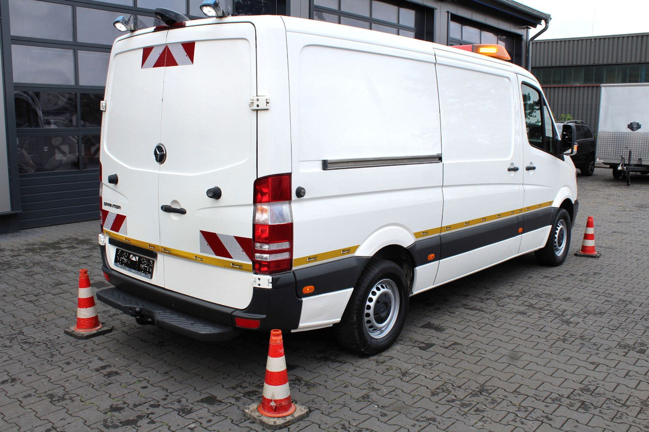 Mercedes-Benz Sprinter 316 CDI + Leistikow 1m³ HD-Spüler 3,5t - Vacuümwagen: afbeelding 4 Mercedes-Benz Sprinter 316 CDI + Leistikow 1m³ HD-Spüler 3,5t - Vacuümwagen: afbeelding 4