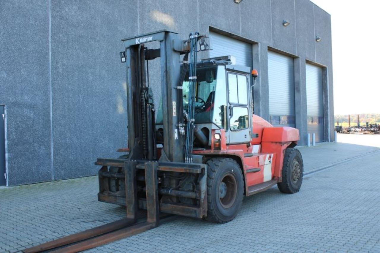 Kalmar DCE140-6 - Diesel heftruck: afbeelding 2 Kalmar DCE140-6 - Diesel heftruck: afbeelding 2