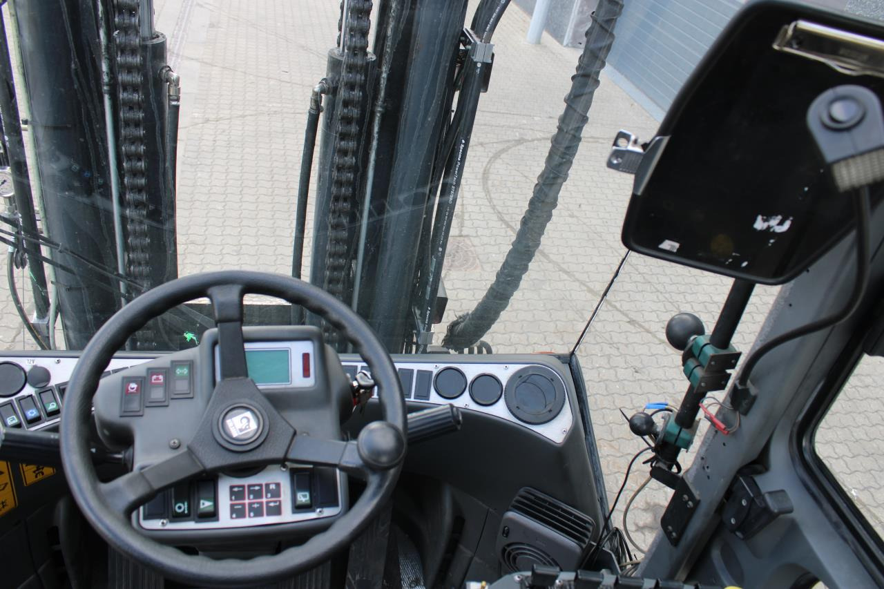 Kalmar DCE80-9 - Diesel heftruck: afbeelding 4 Kalmar DCE80-9 - Diesel heftruck: afbeelding 4